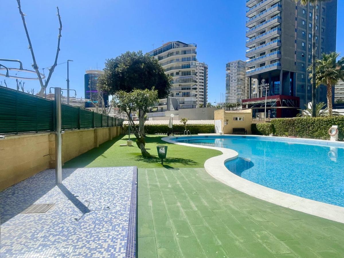 Front Al Mar Levante Beach Benidorm Eksteriør billede